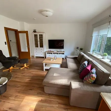 Feddersen Living Grosse Ferienwohnung - Garten - Terrasse - Smart Tv - Netflix Brunsbuttel Exterior photo