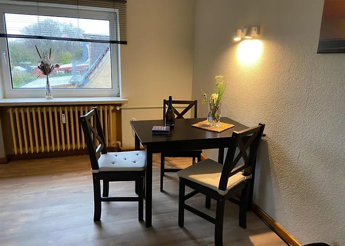 Feddersen Living Grosse Ferienwohnung - Garten - Terrasse - Smart Tv - Netflix