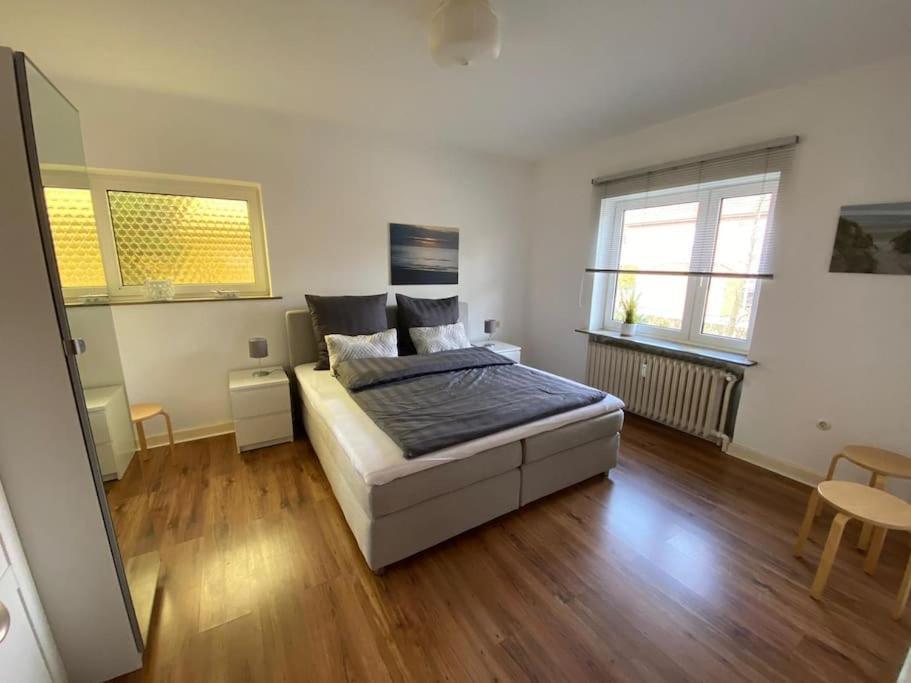 Feddersen Living Grosse - Garten - Terrasse - Smart Tv - Netflix Apartment Brunsbuttel